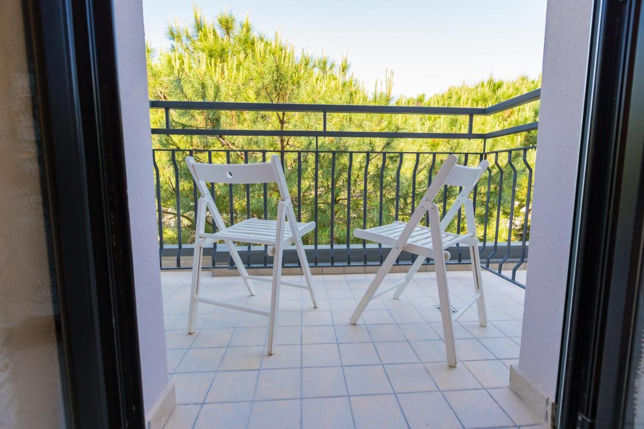 Hotel Altamarea Misano Adriatico Kültér fotó