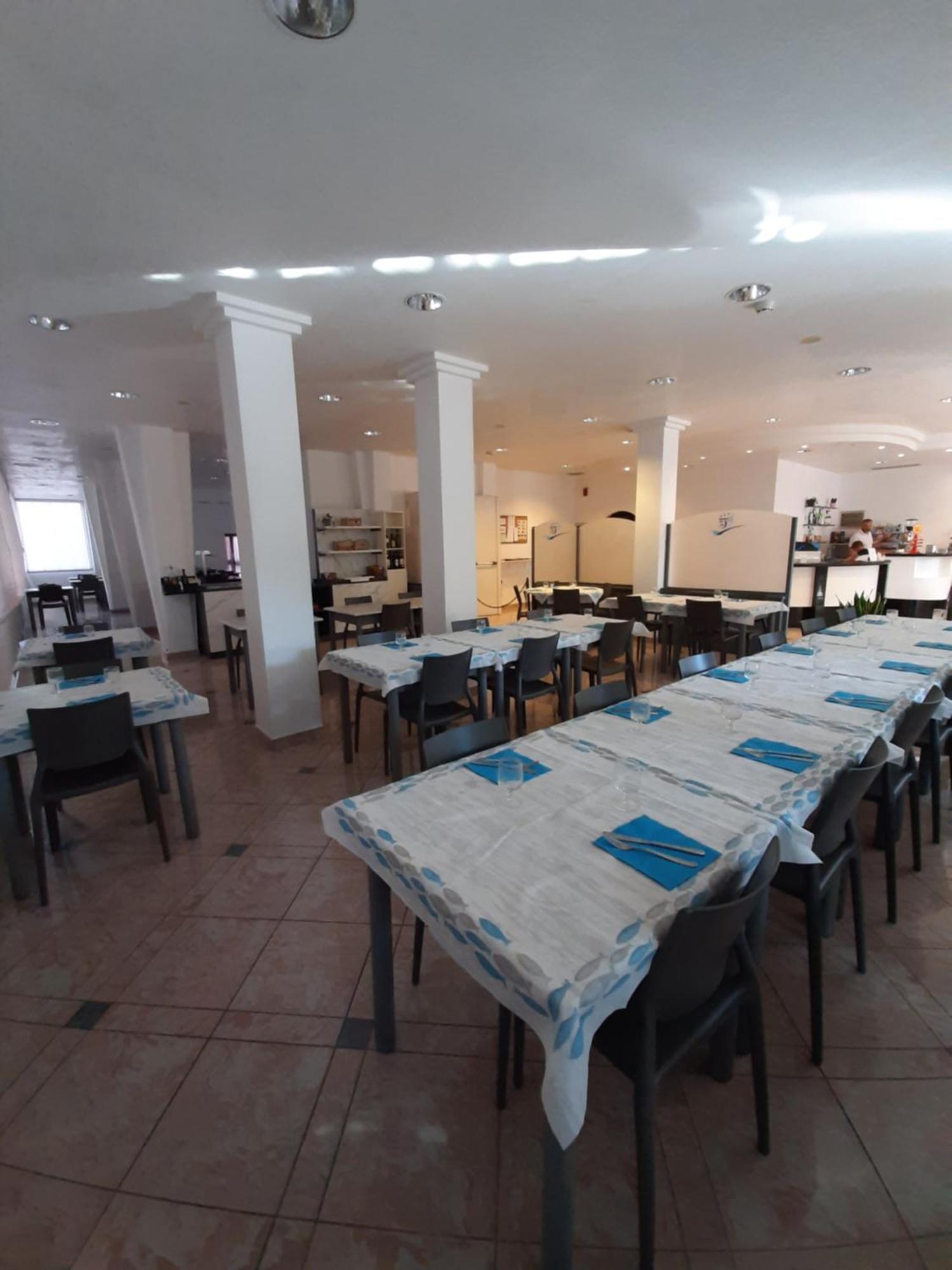 Hotel Altamarea Misano Adriatico Kültér fotó