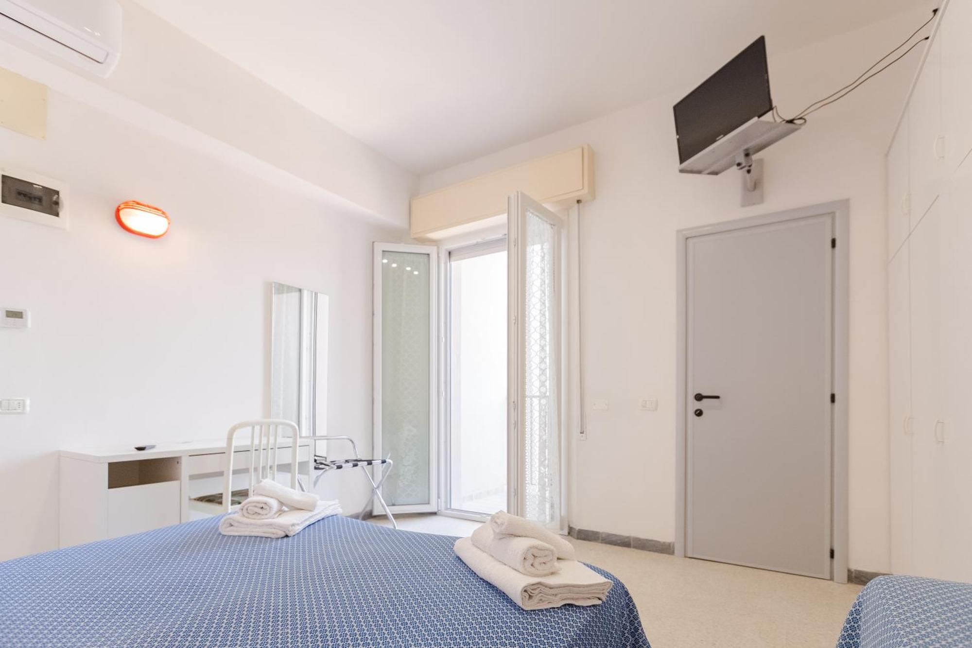 Hotel Altamarea Misano Adriatico Kültér fotó